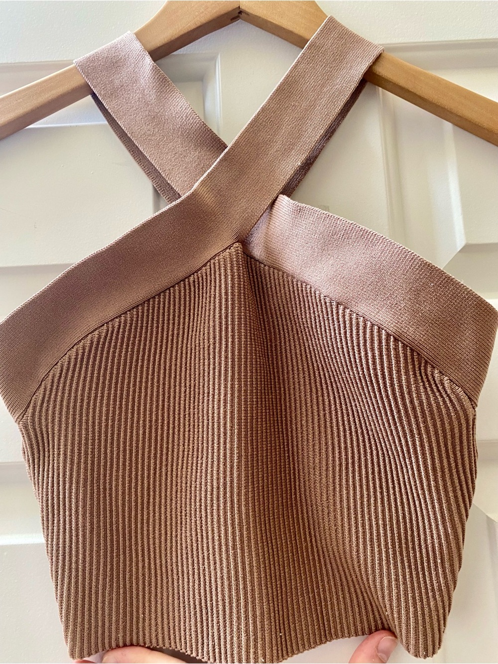 Aritzia Babaton Sculpt Tank Brown Knit Criss Cross Crop Top XS Summer